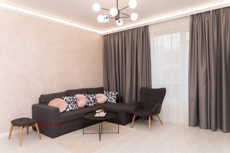 Под наем 2-СТАЕН, град Пловдив, Христо Смирненски • 600 € / 1173.50 лв. • 81746063 1 — Holmes.bg Под наем 2-СТАЕН, град Пловдив, Христо Смирненски • 600 € / 1173.50 лв. • 81746063 1