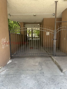 ГАРАЖ, ПАРКОМЯСТО, 12 m2 - Holmes.bg ГАРАЖ, ПАРКОМЯСТО, 12 m2