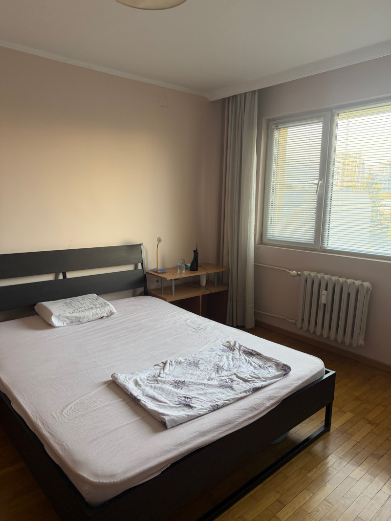 Под наем 3-СТАЕН, град София, Изток • 690 € • 73782135 1 — Holmes.bg Под наем 3-СТАЕН, град София, Изток • 690 € • 73782135 1