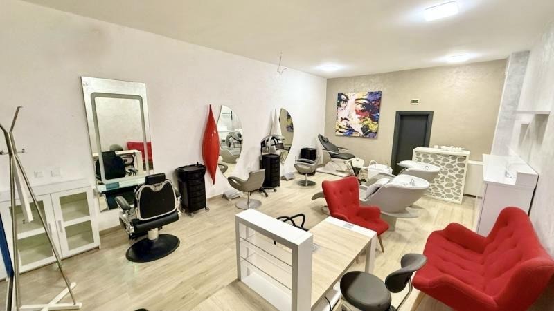 Под наем МАГАЗИН, град Бургас, Меден рудник - зона А • 550 € • 55117491 1 — Holmes.bg Под наем МАГАЗИН, град Бургас, Меден рудник - зона А • 550 € • 55117491 1