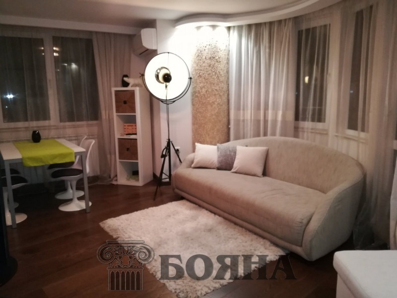 Под наем 2-СТАЕН, град Русе, Център • 400 € / 782.33 лв. • 42985359 1 — Holmes.bg Под наем 2-СТАЕН, град Русе, Център • 400 € / 782.33 лв. • 42985359 1
