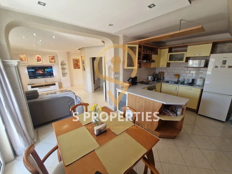 Под наем 3-СТАЕН, град Варна, Център • 850 € • 48619307 1 — Holmes.bg Под наем 3-СТАЕН, град Варна, Център • 850 € • 48619307 1