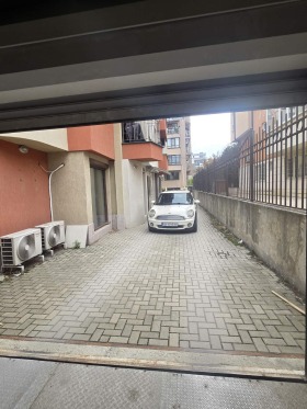 ГАРАЖ, ПАРКОМЯСТО, 16 m2 - Holmes.bg ГАРАЖ, ПАРКОМЯСТО, 16 m2