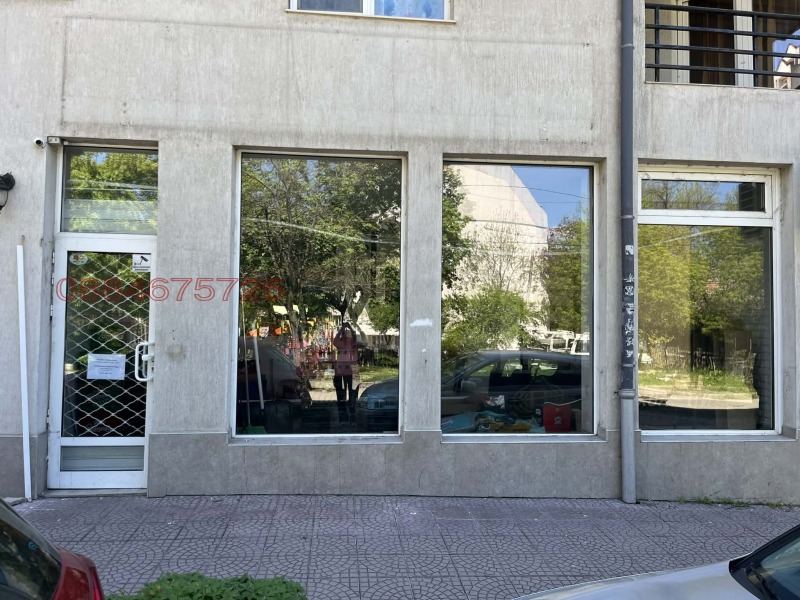 Под наем МАГАЗИН, град София, Редута • 850 € / 1662.46 лв. • 98517808 1 — Holmes.bg Под наем МАГАЗИН, град София, Редута • 850 € / 1662.46 лв. • 98517808 1