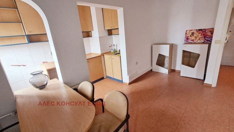 Под наем 2-СТАЕН, град София, Зона Б-5 • 395 € / 772.55 лв. • 79876896 1 — Holmes.bg Под наем 2-СТАЕН, град София, Зона Б-5 • 395 € / 772.55 лв. • 79876896 1
