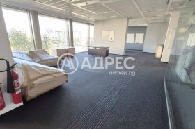 ОФИС, 620 m2 - Holmes.bg ОФИС, 620 m2