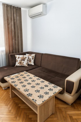 2-СТАЕН, 70 m2 - Holmes.bg 2-СТАЕН, 70 m2