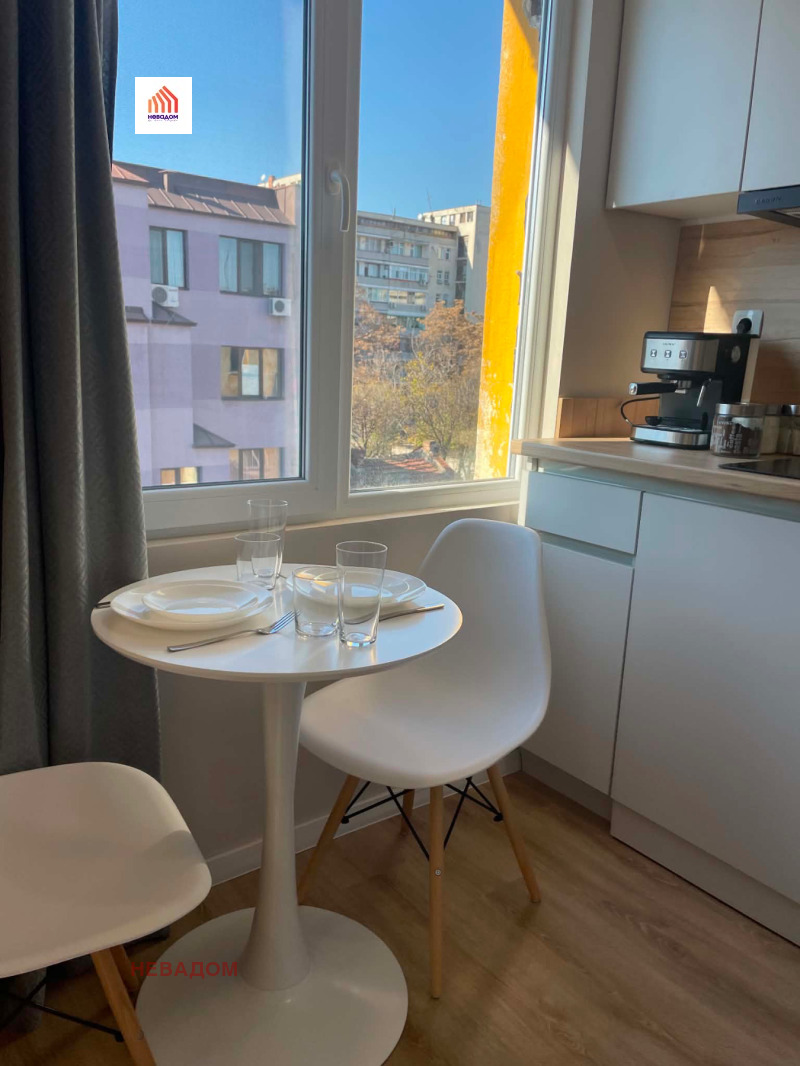 Под наем 1-СТАЕН, град Стара Загора, Център • 360 € / 704.10 лв. • 34548108 1 — Holmes.bg Под наем 1-СТАЕН, град Стара Загора, Център • 360 € / 704.10 лв. • 34548108 1