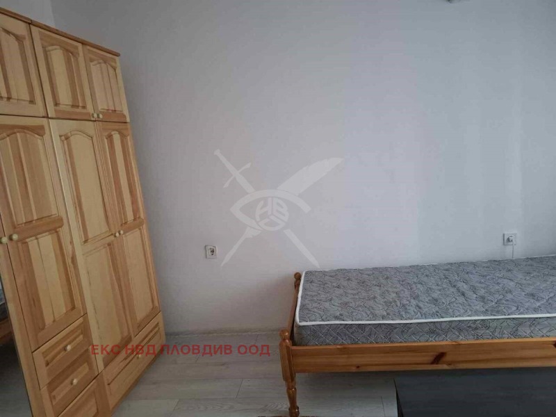 Под наем 1-СТАЕН, град Пловдив, Кършияка • 150 € / 293.37 лв. • 46121089 1 — Holmes.bg Под наем 1-СТАЕН, град Пловдив, Кършияка • 150 € / 293.37 лв. • 46121089 1