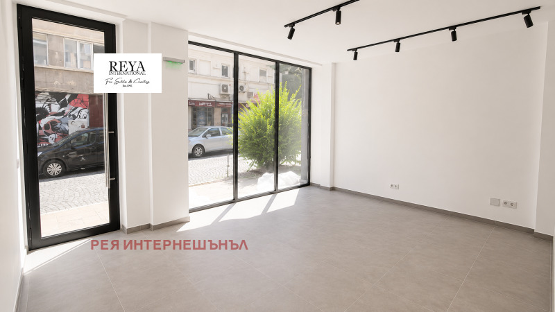 Под наем ОФИС, град София, Център • 1800 € • 22303214 1 — Holmes.bg Под наем ОФИС, град София, Център • 1800 € • 22303214 1