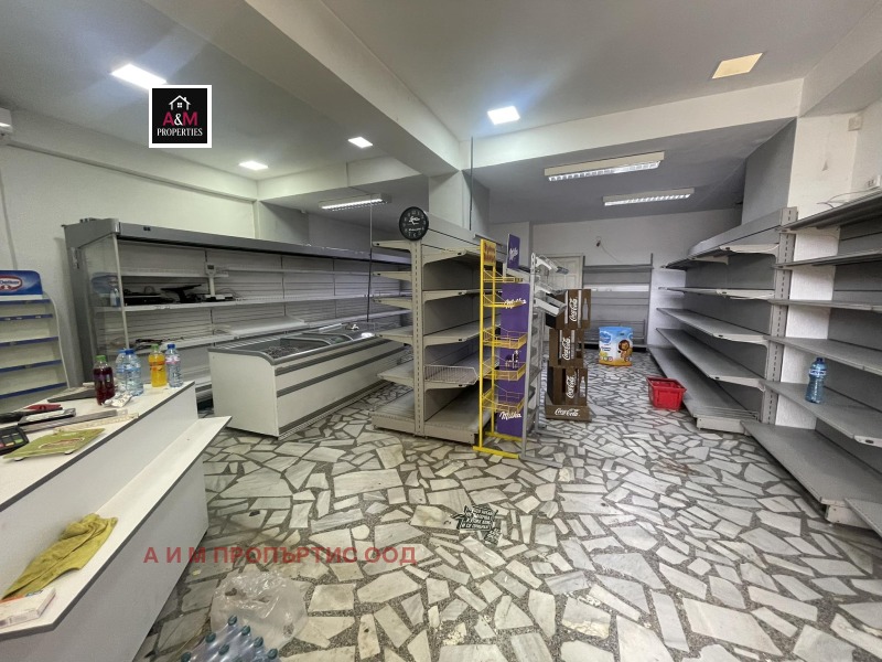 Под наем МАГАЗИН, град Кюстендил, Румена войвода • 900 € / 1760.25 лв. • 55073209 1 — Holmes.bg Под наем МАГАЗИН, град Кюстендил, Румена войвода • 900 € / 1760.25 лв. • 55073209 1