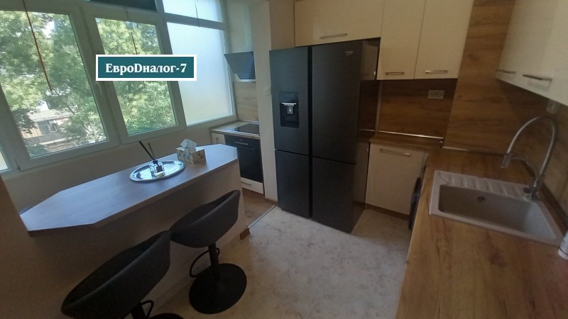 Под наем 2-СТАЕН, град Пловдив, Христо Смирненски • 450 € / 880.12 лв. • 57816943 1 — Holmes.bg Под наем 2-СТАЕН, град Пловдив, Христо Смирненски • 450 € / 880.12 лв. • 57816943 1
