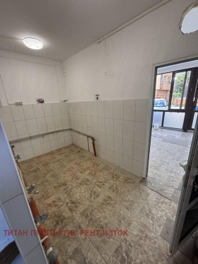 МАГАЗИН, 32 m2 - Holmes.bg МАГАЗИН, 32 m2