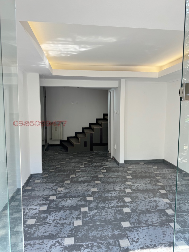 Под наем МАГАЗИН, град София, Център • 1100 € / 2151.41 лв. • 45085757 1 — Holmes.bg Под наем МАГАЗИН, град София, Център • 1100 € / 2151.41 лв. • 45085757 1