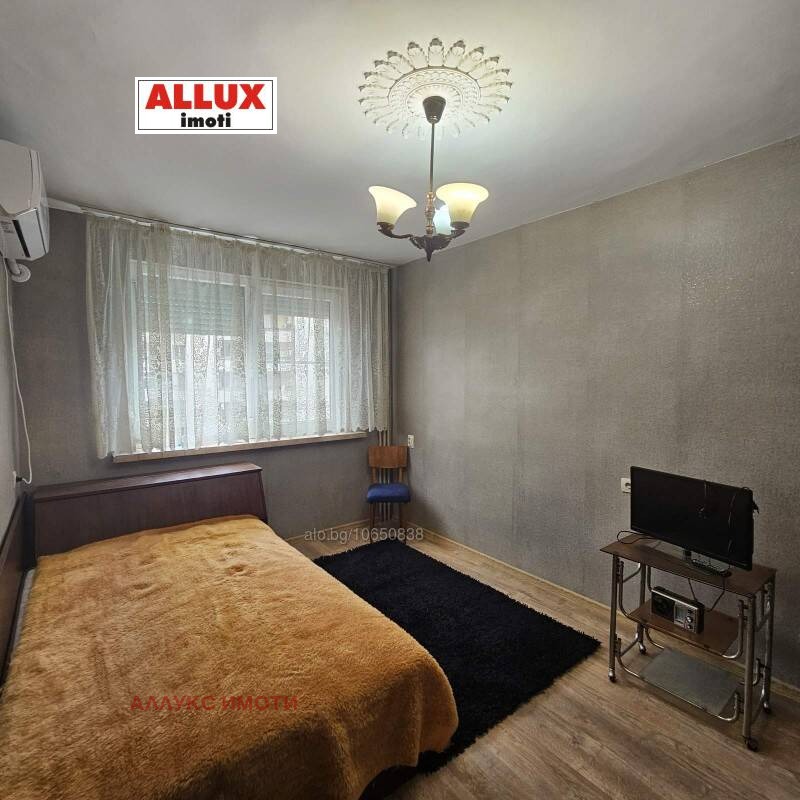 Под наем 2-СТАЕН, град Русе, Център • 700 лв. / 357.90 € • 50294592 1 — Holmes.bg Под наем 2-СТАЕН, град Русе, Център • 700 лв. / 357.90 € • 50294592 1