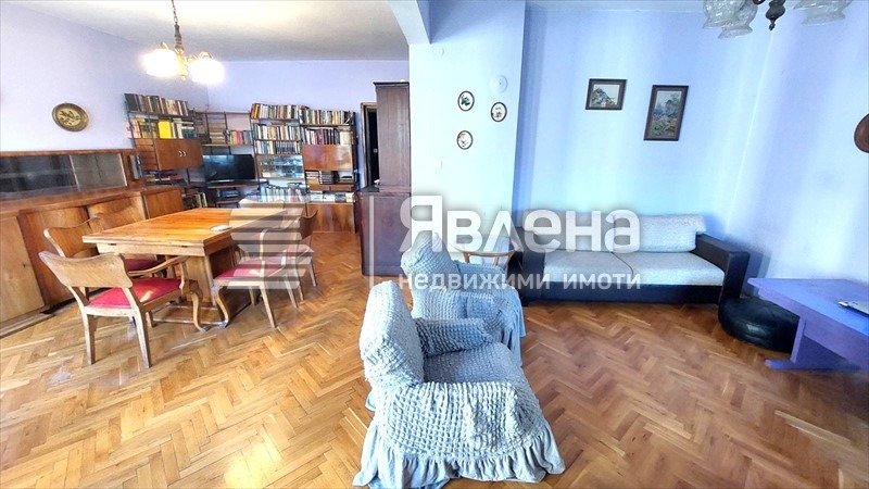 Под наем 2-СТАЕН, град София, Център • 640 € / 1251.73 лв. • 11351223 1 — Holmes.bg Под наем 2-СТАЕН, град София, Център • 640 € / 1251.73 лв. • 11351223 1