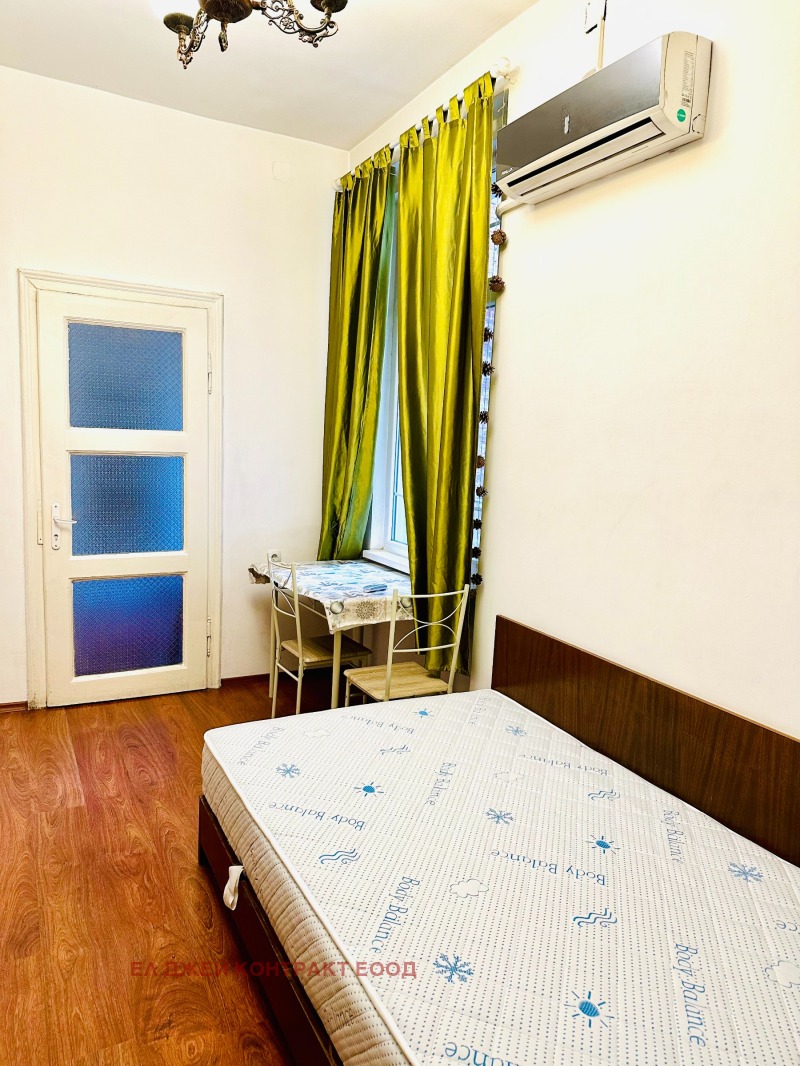 Под наем 1-СТАЕН, град София, Център • 400 € / 782.33 лв. • 11796913 1 — Holmes.bg Под наем 1-СТАЕН, град София, Център • 400 € / 782.33 лв. • 11796913 1