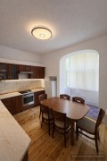 Под наем 2-СТАЕН, град Пловдив, Център • 560 € • 35729035 2 — Holmes.bg Под наем 2-СТАЕН, град Пловдив, Център • 560 € • 35729035 2