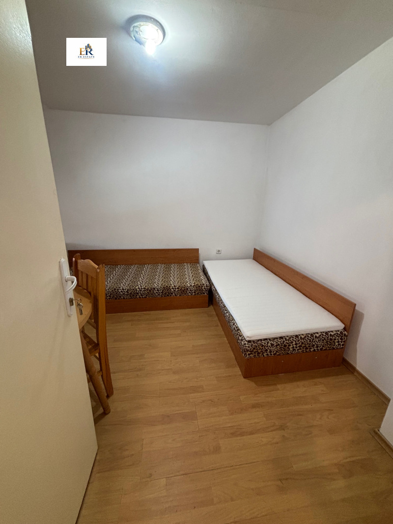 Под наем СТАЯ, град Плевен, Широк център • 120 € / 234.70 лв. • 65678017 1 — Holmes.bg Под наем СТАЯ, град Плевен, Широк център • 120 € / 234.70 лв. • 65678017 1