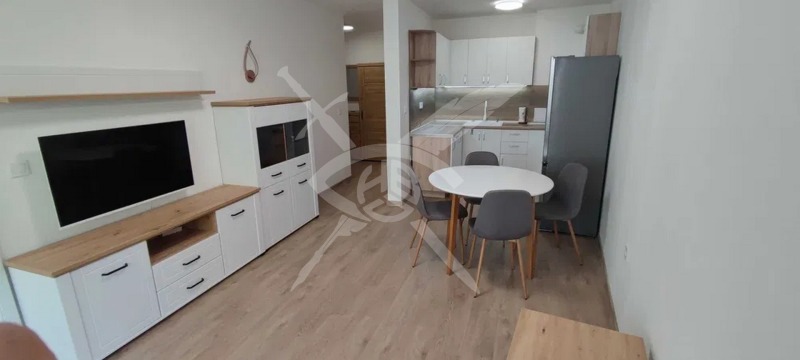 Под наем 3-СТАЕН, град София, Банишора • 900 € / 1760.25 лв. • 51674699 1 — Holmes.bg Под наем 3-СТАЕН, град София, Банишора • 900 € / 1760.25 лв. • 51674699 1