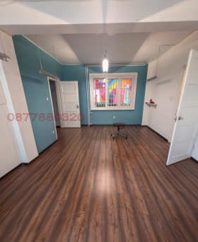 ОФИС, 110 m2 - Holmes.bg ОФИС, 110 m2