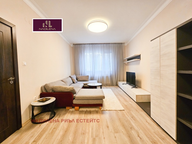 Под наем 3-СТАЕН, град София, Център • 850 € / 1662.46 лв. • 13537958 1 — Holmes.bg Под наем 3-СТАЕН, град София, Център • 850 € / 1662.46 лв. • 13537958 1
