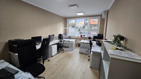 ОФИС, 135 m2 - Holmes.bg ОФИС, 135 m2