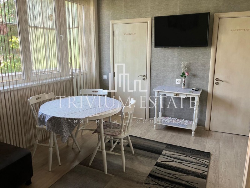 Под наем 2-СТАЕН, град Пловдив, Център • 450 € / 880.12 лв. • 46387858 1 — Holmes.bg Под наем 2-СТАЕН, град Пловдив, Център • 450 € / 880.12 лв. • 46387858 1