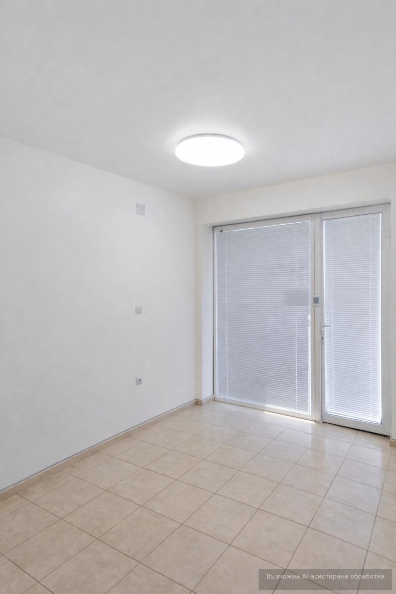 Под наем ОФИС, град Варна, Колхозен пазар • 320 € • 51937371 1 — Holmes.bg Под наем ОФИС, град Варна, Колхозен пазар • 320 € • 51937371 1