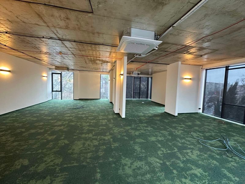 Под наем ОФИС, град Пловдив, Център • 1400 € • 84200146 1 — Holmes.bg Под наем ОФИС, град Пловдив, Център • 1400 € • 84200146 1