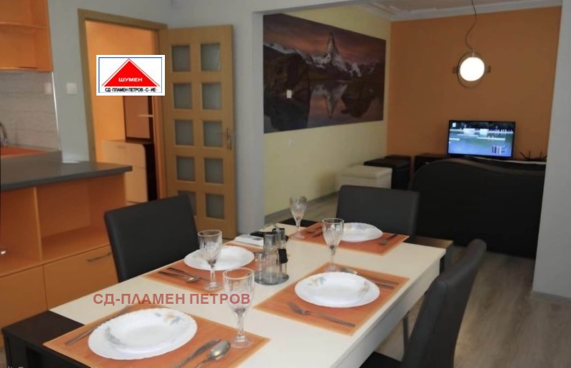 Под наем 3-СТАЕН, град Шумен, Пазара • 500 € • 71979719 1 — Holmes.bg Под наем 3-СТАЕН, град Шумен, Пазара • 500 € • 71979719 1