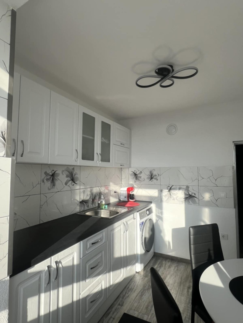 Под наем 2-СТАЕН, град Шумен, Тракия • 300 € • 74732846 1 — Holmes.bg Под наем 2-СТАЕН, град Шумен, Тракия • 300 € • 74732846 1