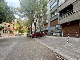 ГАРАЖ, ПАРКОМЯСТО, 18 m2 - Holmes.bg ГАРАЖ, ПАРКОМЯСТО, 18 m2