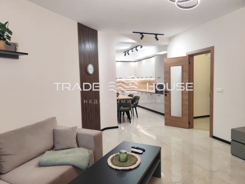 Под наем 2-СТАЕН, град Пловдив, Младежки Хълм • 750 € / 1466.87 лв. • 50773394 1 — Holmes.bg Под наем 2-СТАЕН, град Пловдив, Младежки Хълм • 750 € / 1466.87 лв. • 50773394 1