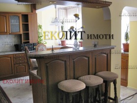 3-СТАЕН, 130 m2 - Holmes.bg 3-СТАЕН, 130 m2