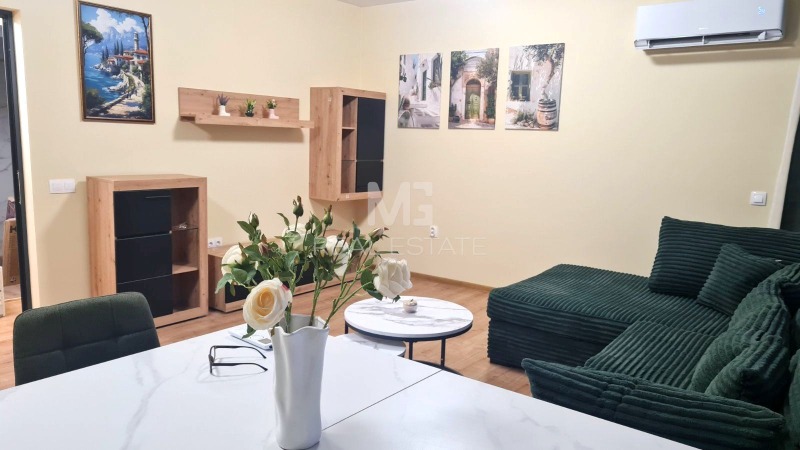 Под наем 3-СТАЕН, град София, Младост 1 • 960 € / 1877.60 лв. • 23356868 1 — Holmes.bg Под наем 3-СТАЕН, град София, Младост 1 • 960 € / 1877.60 лв. • 23356868 1