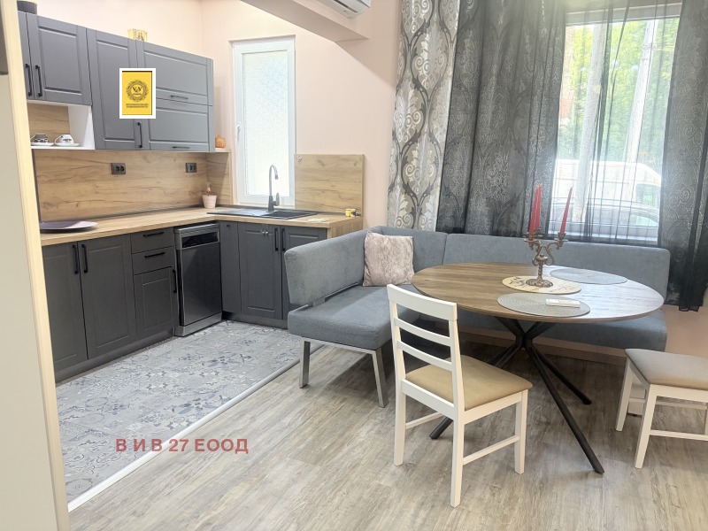 Под наем 3-СТАЕН, град Варна, Център • 750 € • 67983755 1 — Holmes.bg Под наем 3-СТАЕН, град Варна, Център • 750 € • 67983755 1