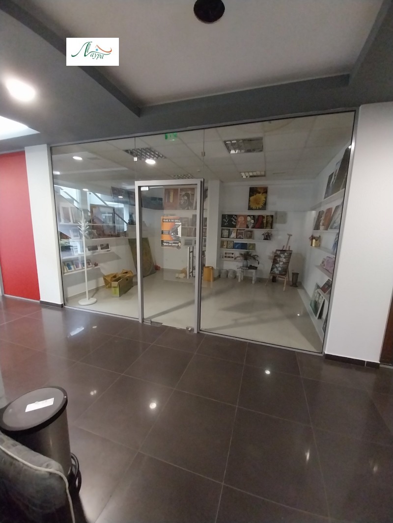 Под наем ОФИС, град Шумен, Център • 159 € / 310.98 лв. • 19052277 1 — Holmes.bg Под наем ОФИС, град Шумен, Център • 159 € / 310.98 лв. • 19052277 1