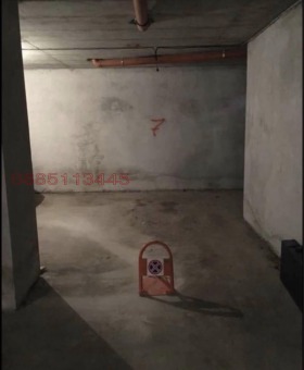 ГАРАЖ, ПАРКОМЯСТО, 15 m2 - Holmes.bg ГАРАЖ, ПАРКОМЯСТО, 15 m2