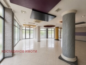 Обява Дава под наем МАГАЗИН,град Пловдив, Христо Смирненски