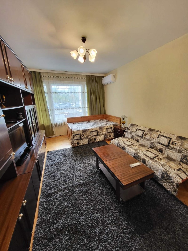 Под наем 2-СТАЕН, град София, Люлин 10 • 570 € / 1114.82 лв. • 51423581 1 — Holmes.bg Под наем 2-СТАЕН, град София, Люлин 10 • 570 € / 1114.82 лв. • 51423581 1