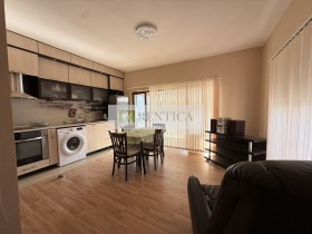 Обява Дава под наем 2-СТАЕН,град Варна, Бриз