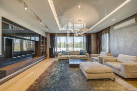 4-СТАЕН, 220 m2 - Holmes.bg 4-СТАЕН, 220 m2