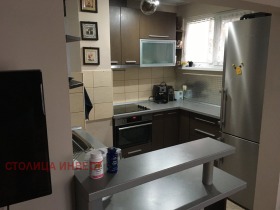 Обява Дава под наем 3-СТАЕН,град Русе, Здравец