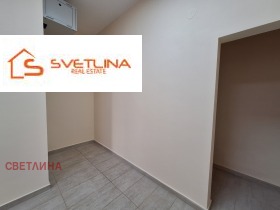 Обява Дава под наем ФРИЗЬОРСКИ/КОЗМЕТИЧЕН САЛОН,град София, Център