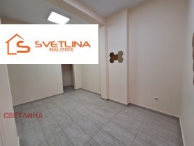 Обява Дава под наем ФРИЗЬОРСКИ/КОЗМЕТИЧЕН САЛОН,град София, Център>