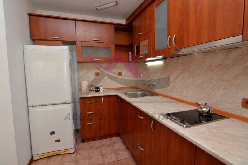 Под наем 2-СТАЕН, град Варна, Център • 450 € / 880.12 лв. • 27292949 1 — Holmes.bg Под наем 2-СТАЕН, град Варна, Център • 450 € / 880.12 лв. • 27292949 1