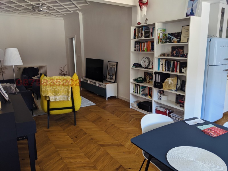Под наем 3-СТАЕН, град София, Център • 1300 € • 90788299 1 — Holmes.bg Под наем 3-СТАЕН, град София, Център • 1300 € • 90788299 1