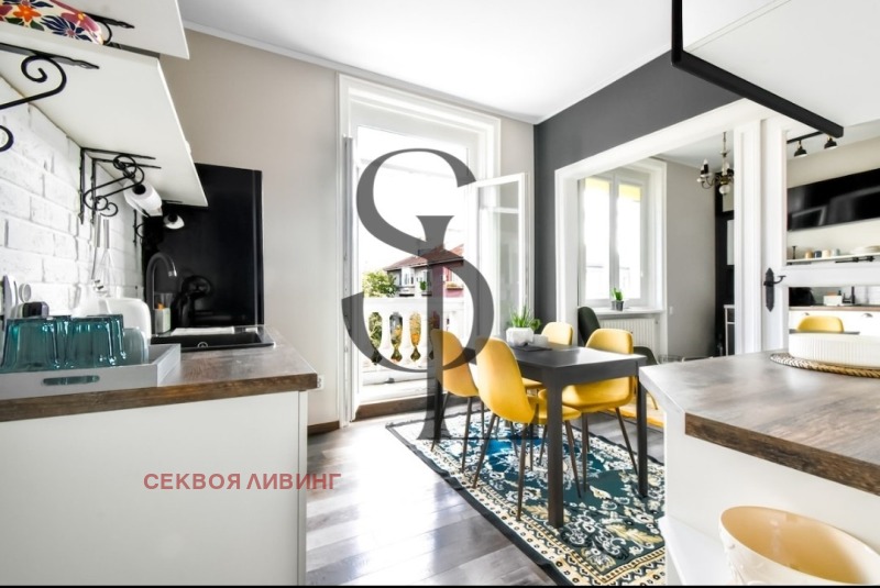 Под наем 3-СТАЕН, град София, Център • 900 € / 1760.25 лв. • 70376778 1 — Holmes.bg Под наем 3-СТАЕН, град София, Център • 900 € / 1760.25 лв. • 70376778 1