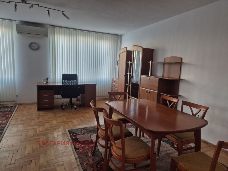 Под наем 2-СТАЕН, град София, Иван Вазов • 720 € • 18722507 1 — Holmes.bg Под наем 2-СТАЕН, град София, Иван Вазов • 720 € • 18722507 1